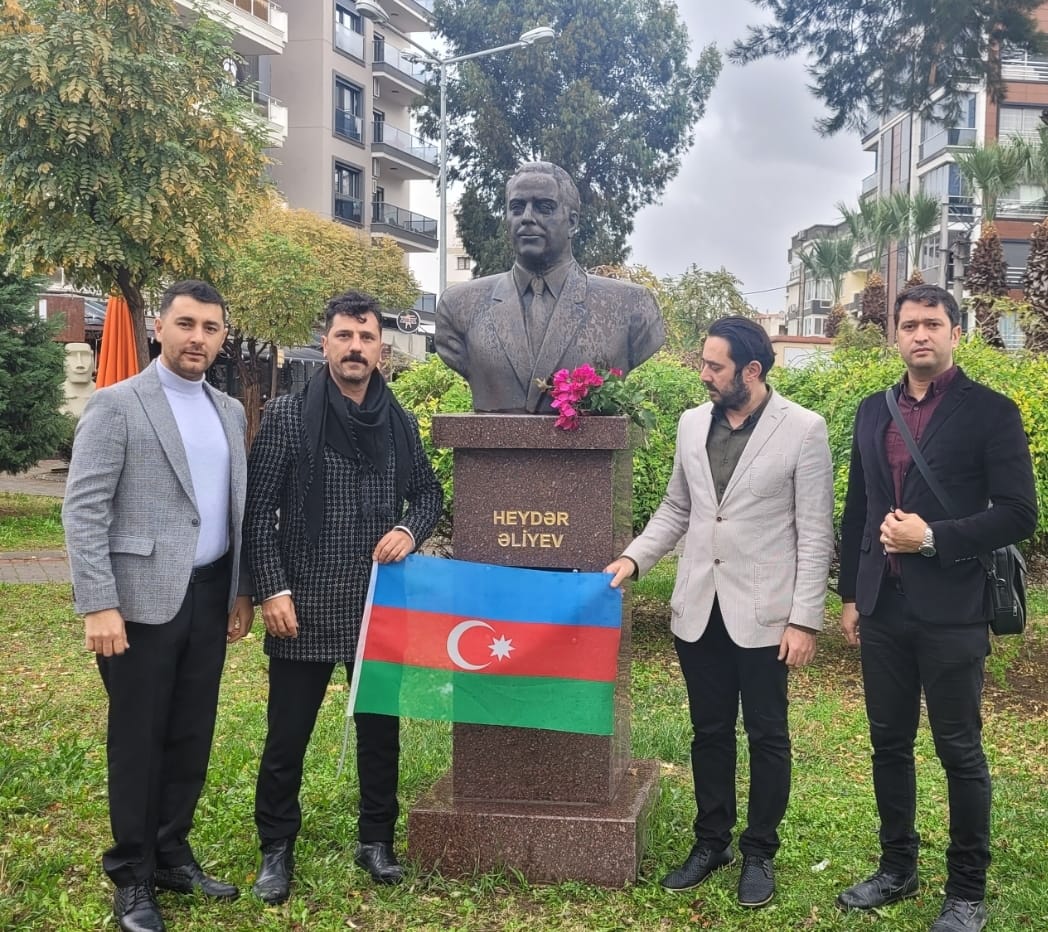 Manisa Azerbaycan Kültür ve Dayanışma Derneği Haydar Aliyev’i andı