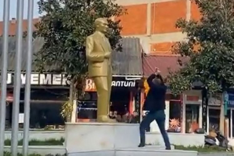 SAKARYA’DA ATA’YA ÇİRKİN SALDIRI