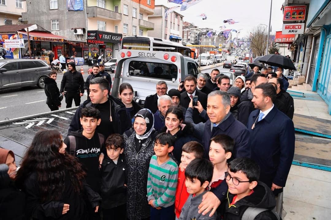 BAKAN YERLİKAYA’YA İSTANBUL’DA YOĞUN İLGİ